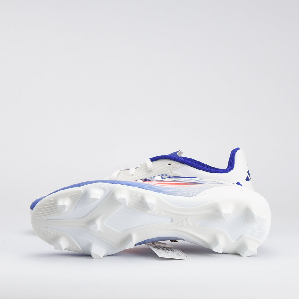 ADIDAS \ IE0611