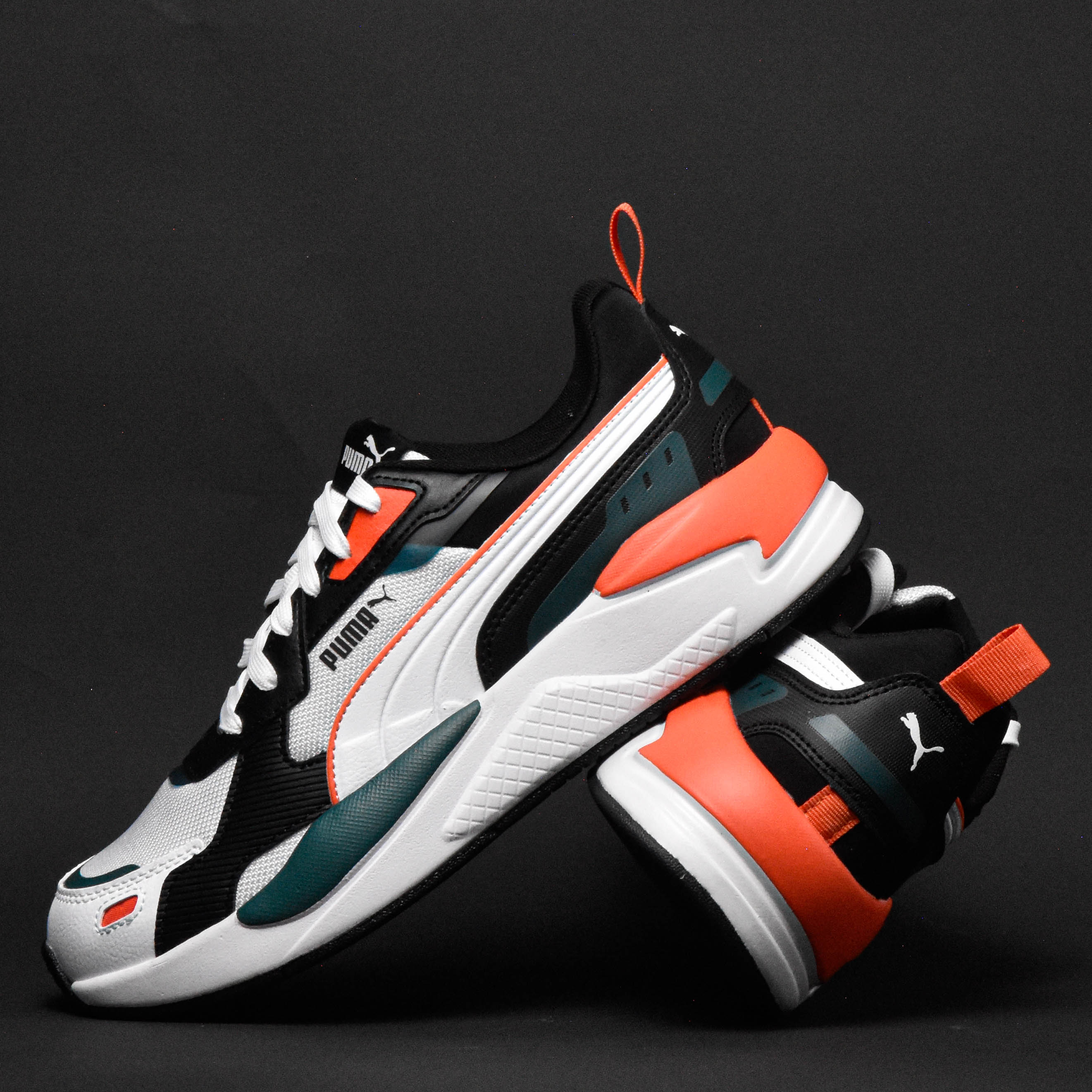 PUMA X-RAY BLACK WHITE GREEN REDMAZING 399064-04