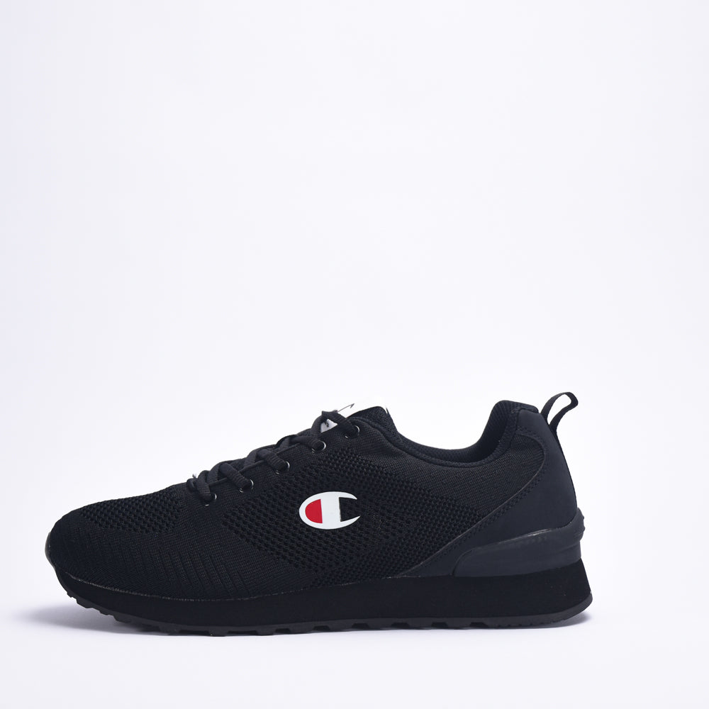 Low Cut Shoe GU TRIPLE NBK \ S22149-KK001