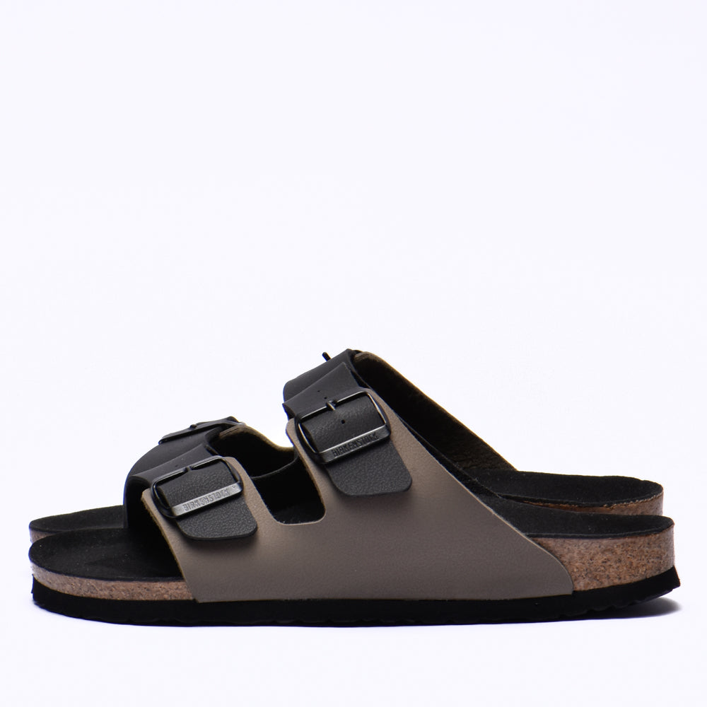 بيرك - كاكي بي/بلاك