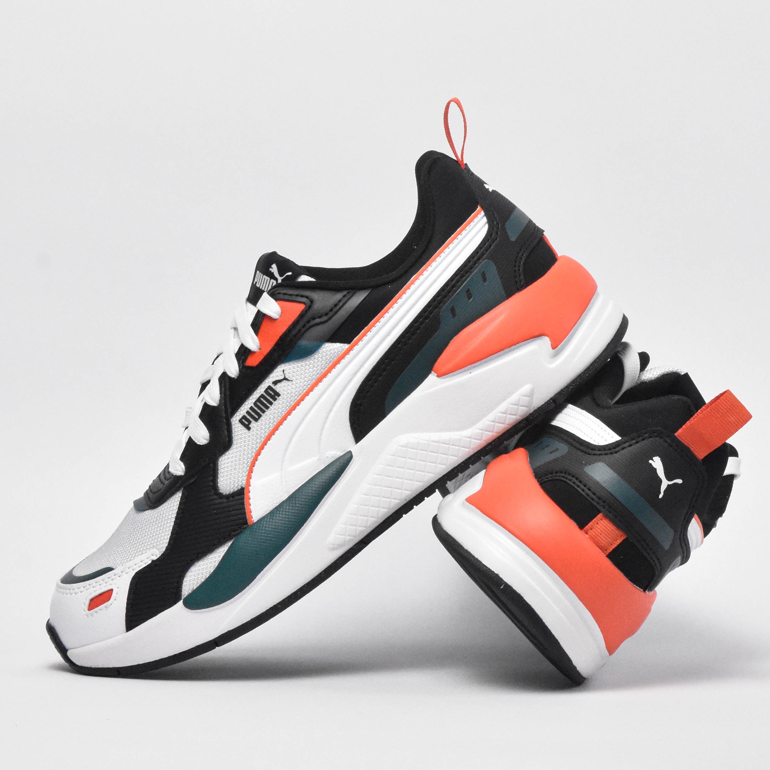PUMA X-RAY BLACK WHITE GREEN REDMAZING 399064-04