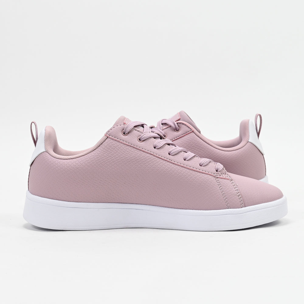 PEAK FOOTWEAR