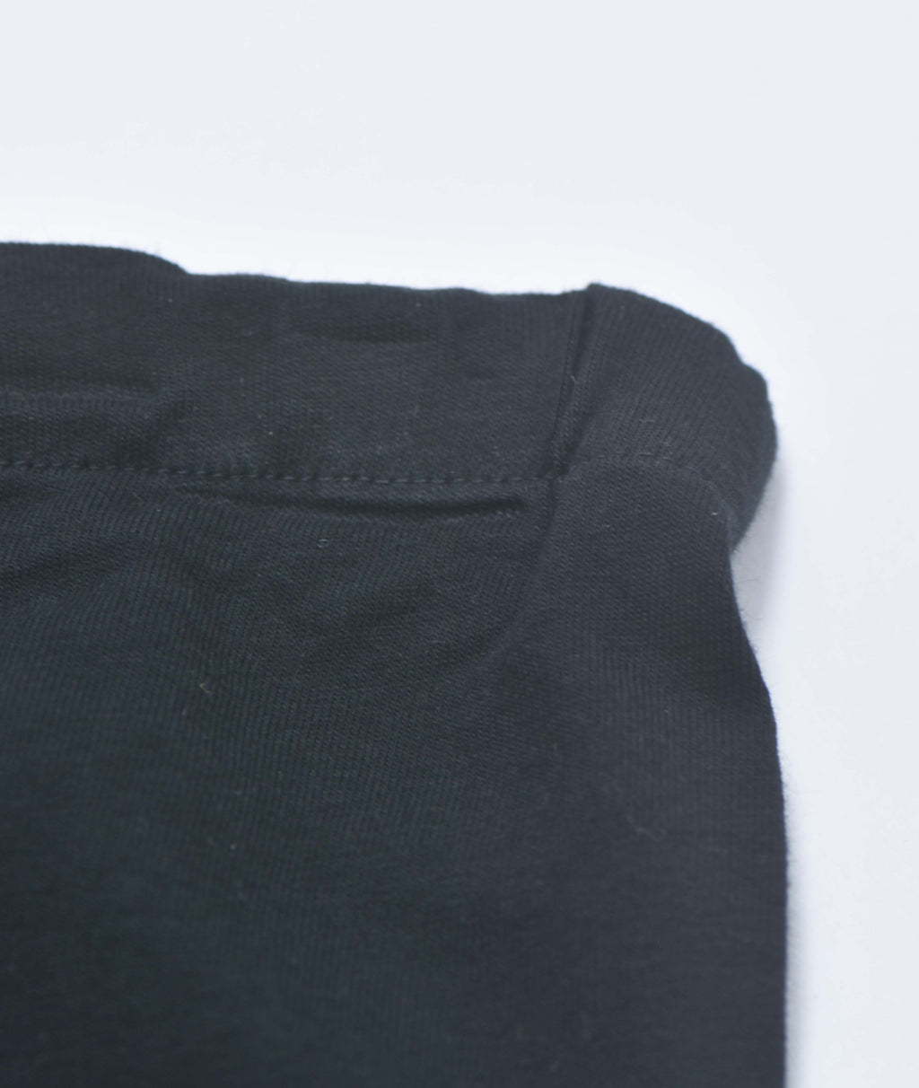 غرفة الأطفال - ملابس رياضية وردية