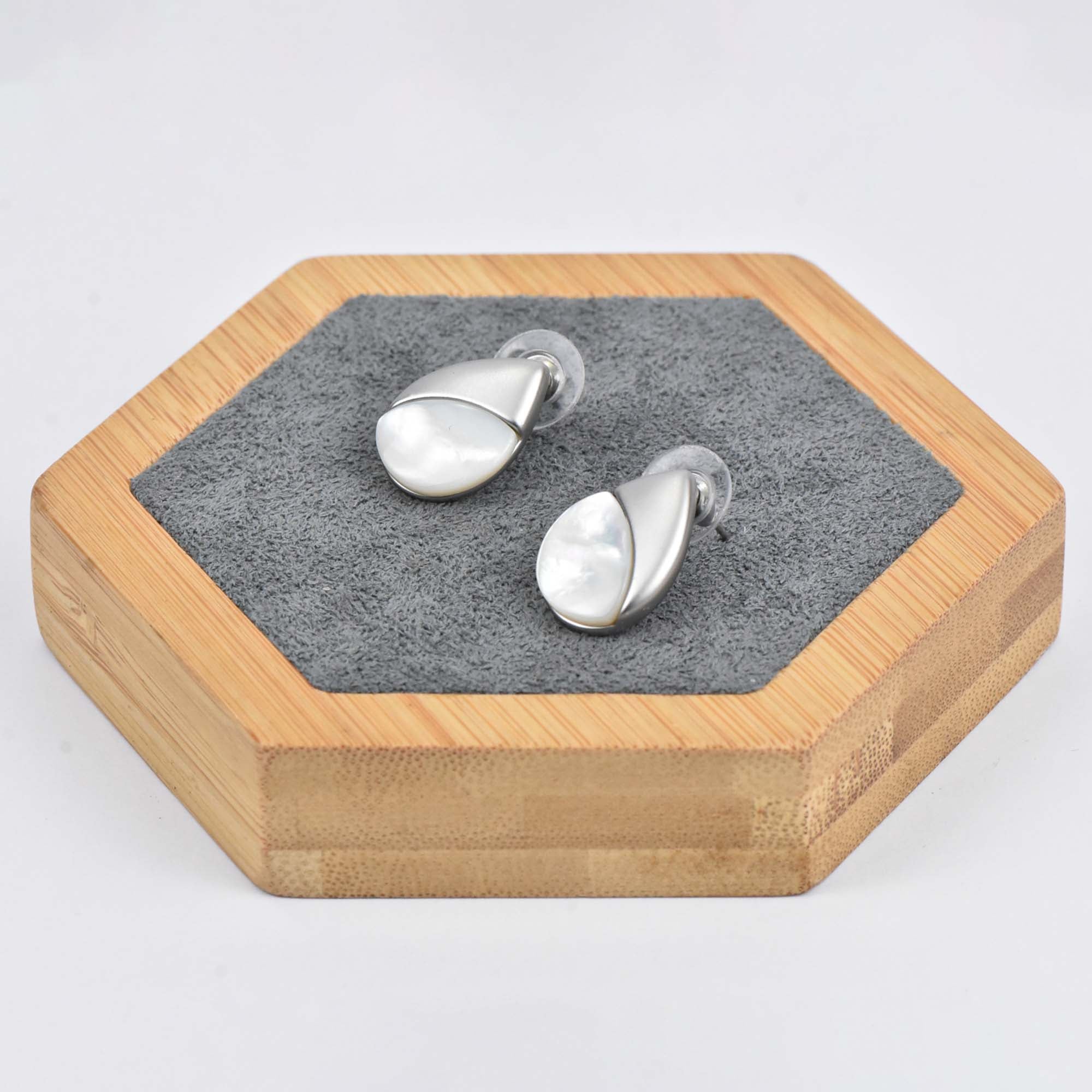 Silver Rhomb