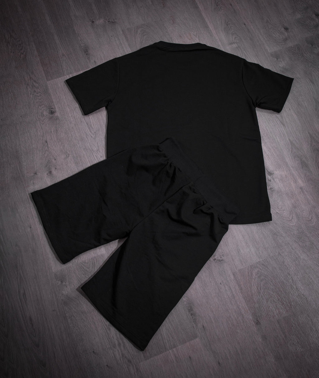 مجموعة سوداء *لقد جعلتني أستمتع بالرامين*