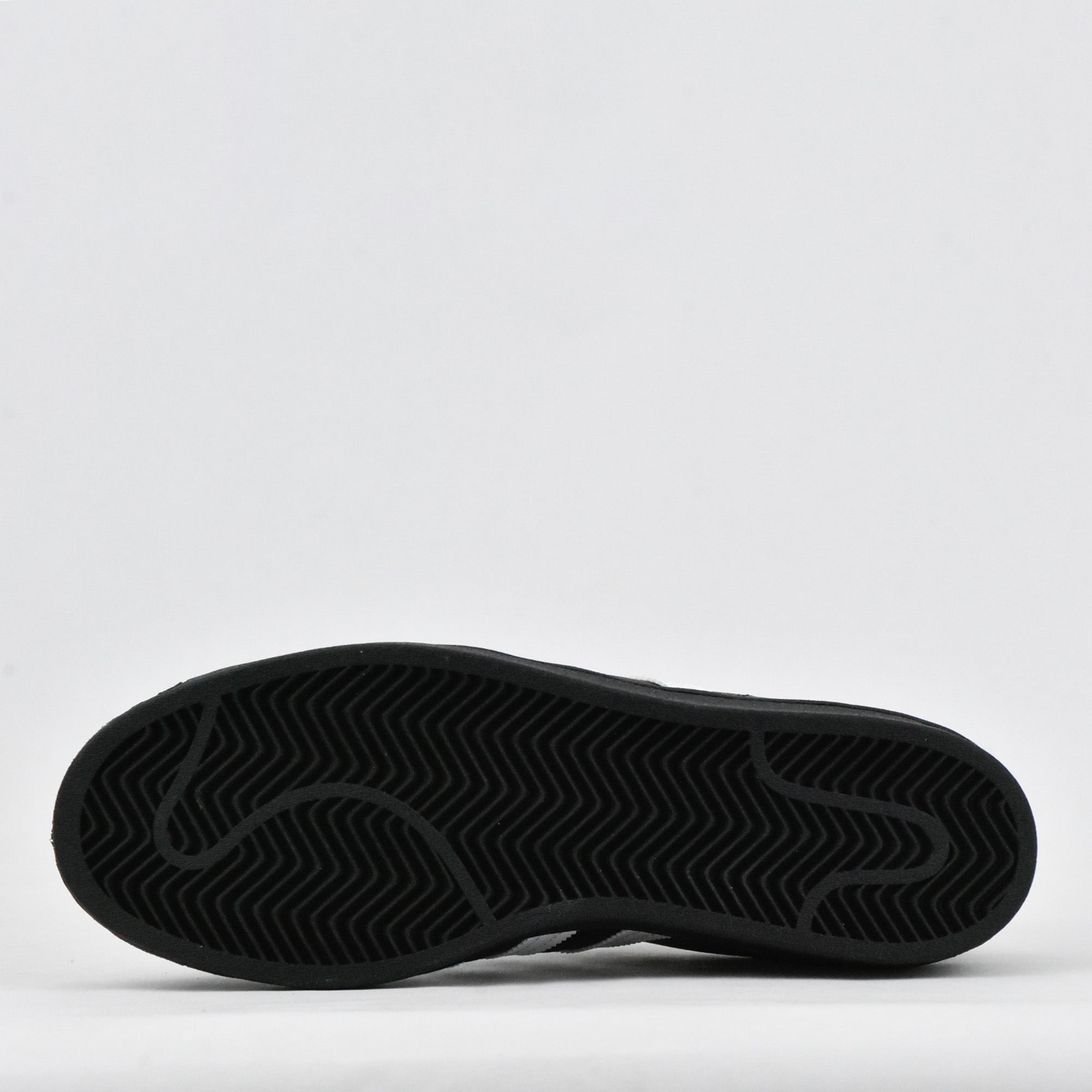 أديداس سوبرستار