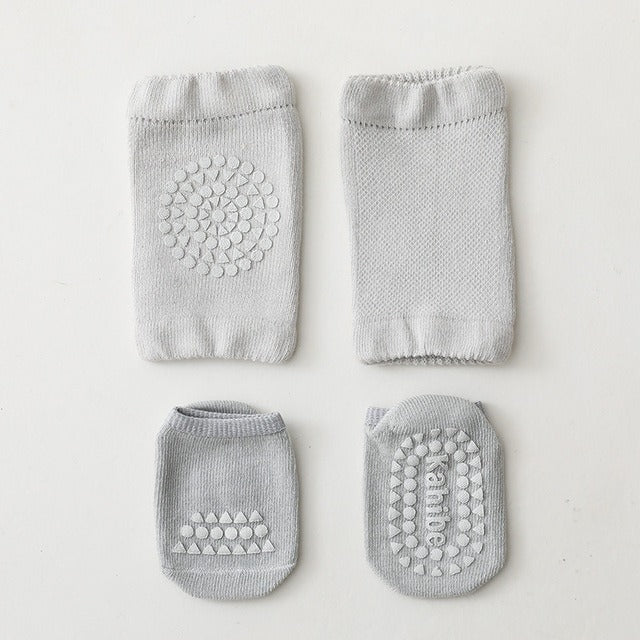 SOCKS ET GENOULLIER GRIS BABY