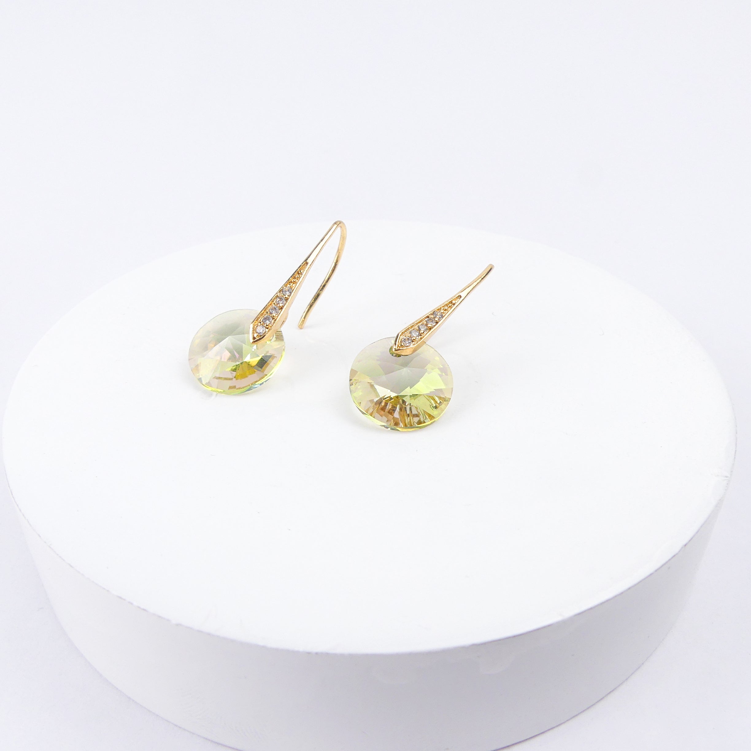 boucle d'oreille courtes verte