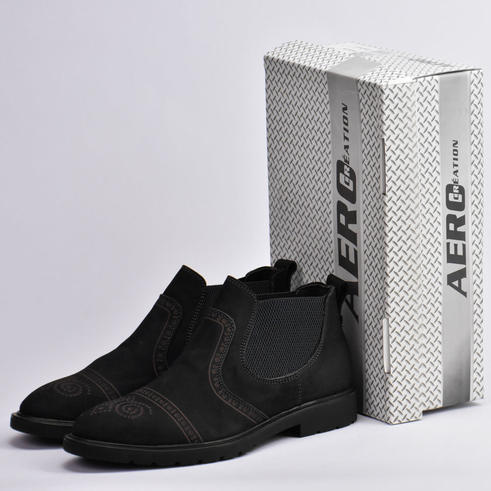 أحذية Aero-Timeless داكنة