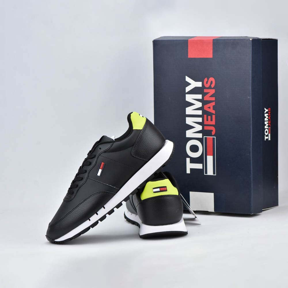 TOMMY HILFIGER - حذاء TJM RUNNER من الجلد القديم EM0EM00813BDS