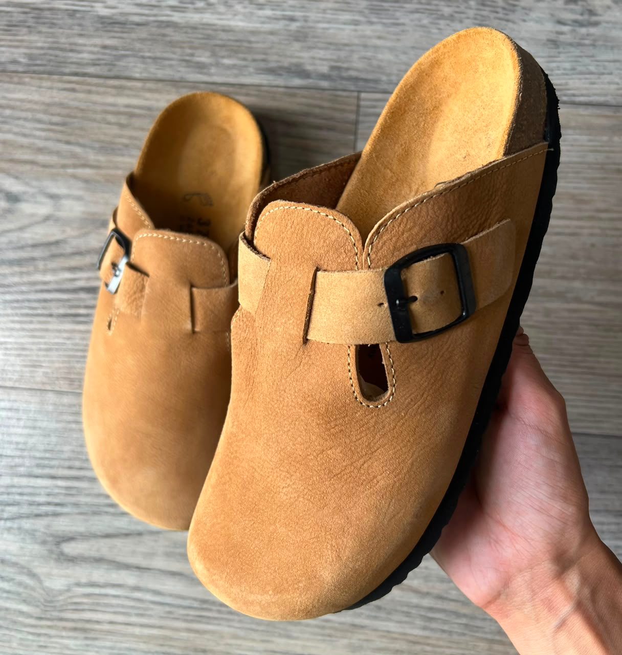 Sabots femme camel