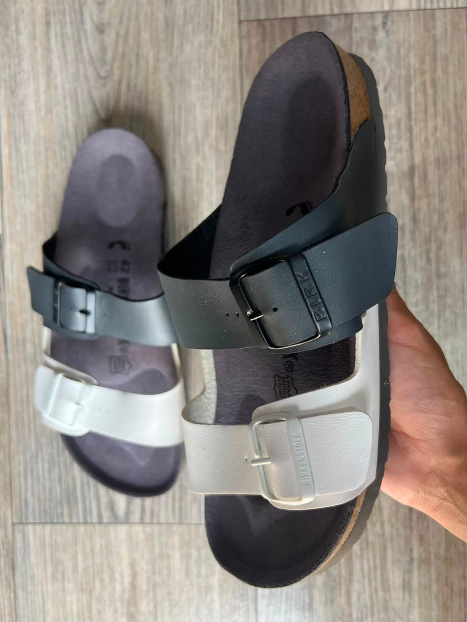 Sandales homme gris et blanc