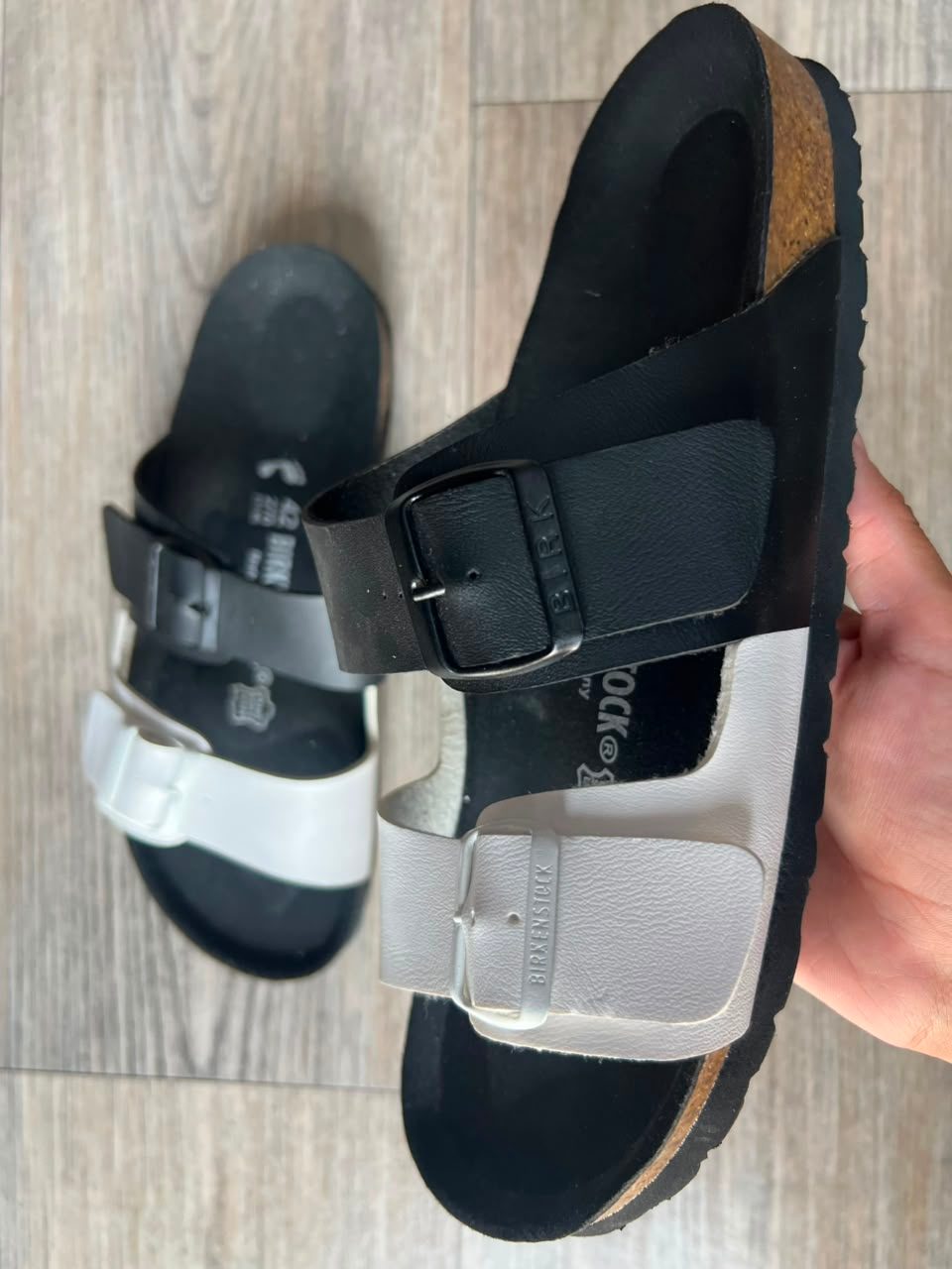 Sandales homme noir et blanc