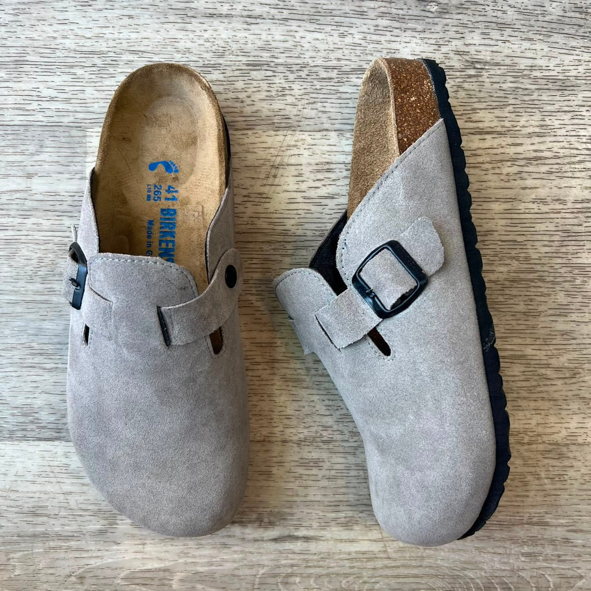 Boston — Sabot nubuck gris homme, profil