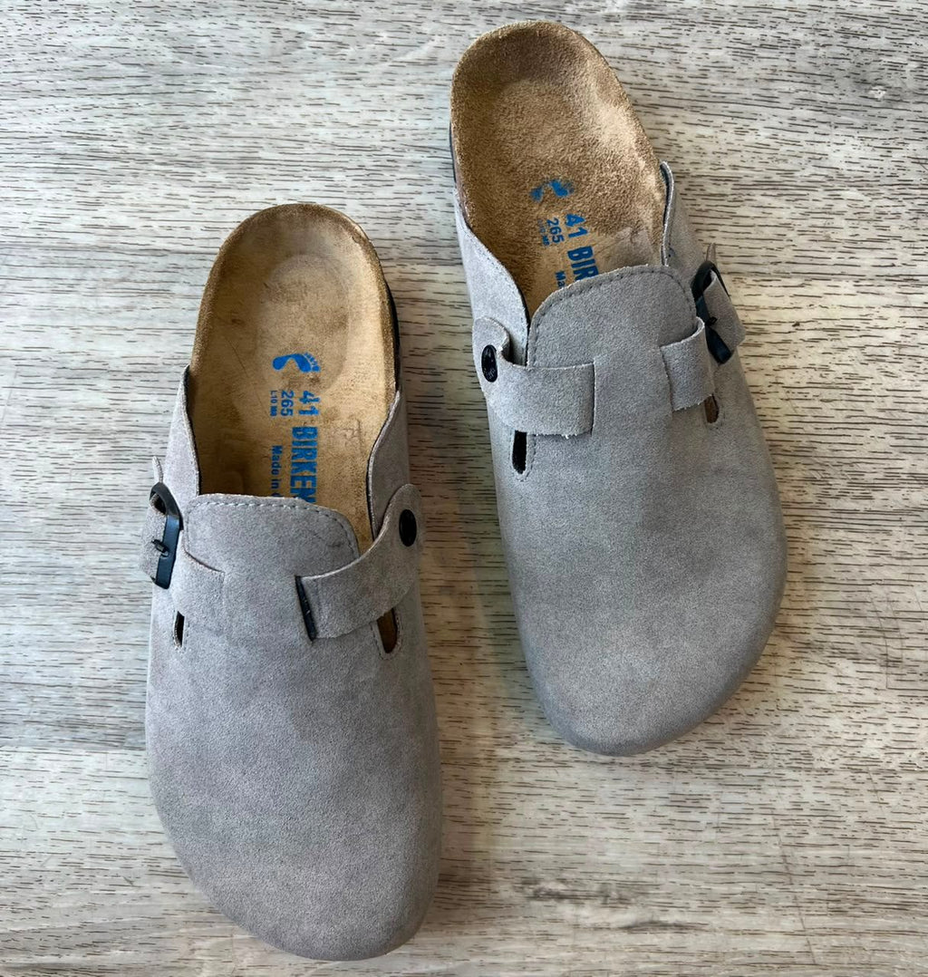 Boston — Sabot nubuck gris homme, détail