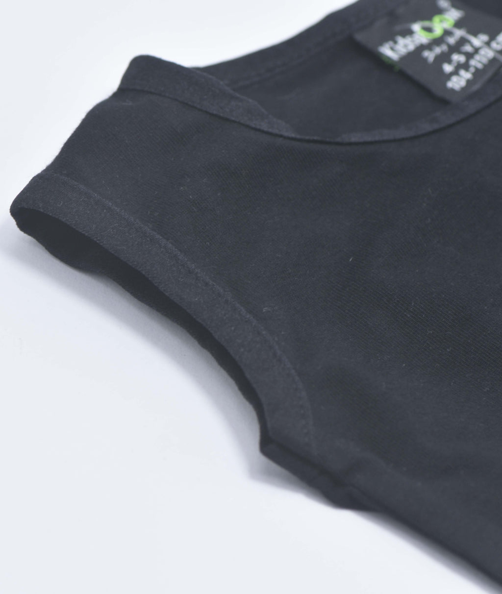 غرفة الأطفال - ملابس رياضية وردية