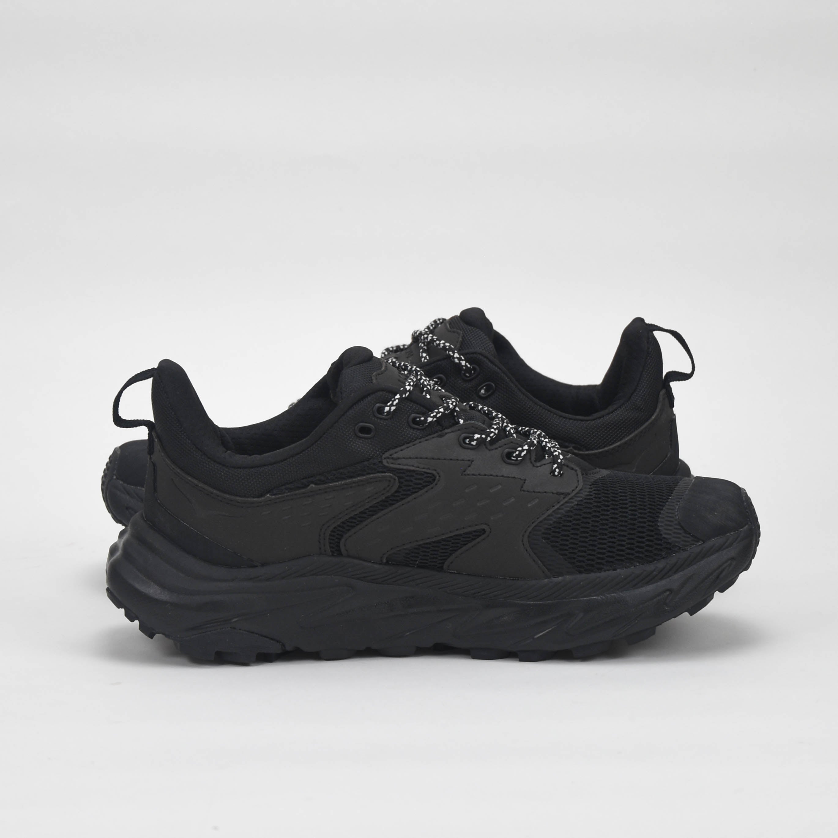 HOKA SHOES 1141632-BBLC