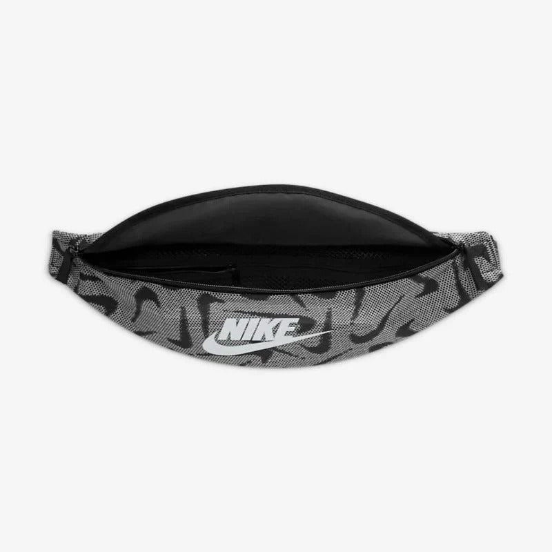 حقيبة كروس بودي Nike Heritage Hip Pack