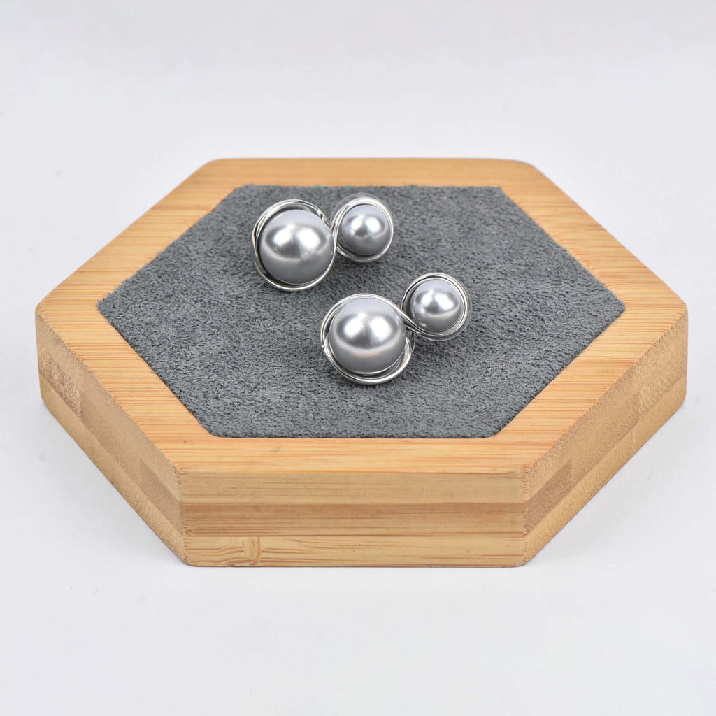 Axiom silver