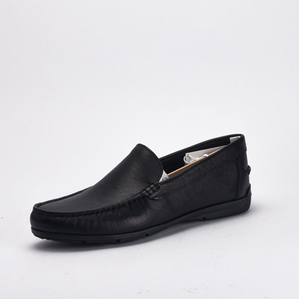 أديداس \ IG9190