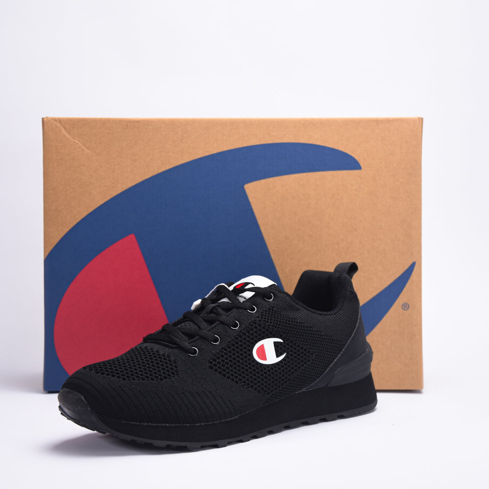 Low Cut Shoe GU TRIPLE NBK \ S22149-KK001