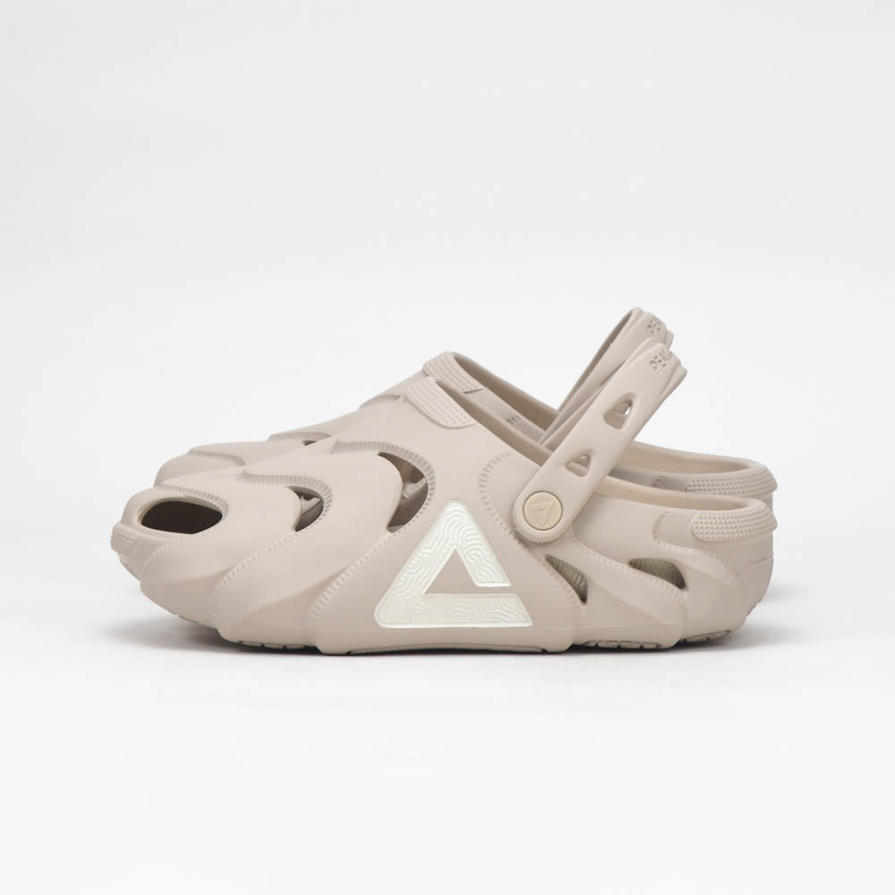 PEAK SLIPPERS SANDALS BROWN ET42811L-Y711