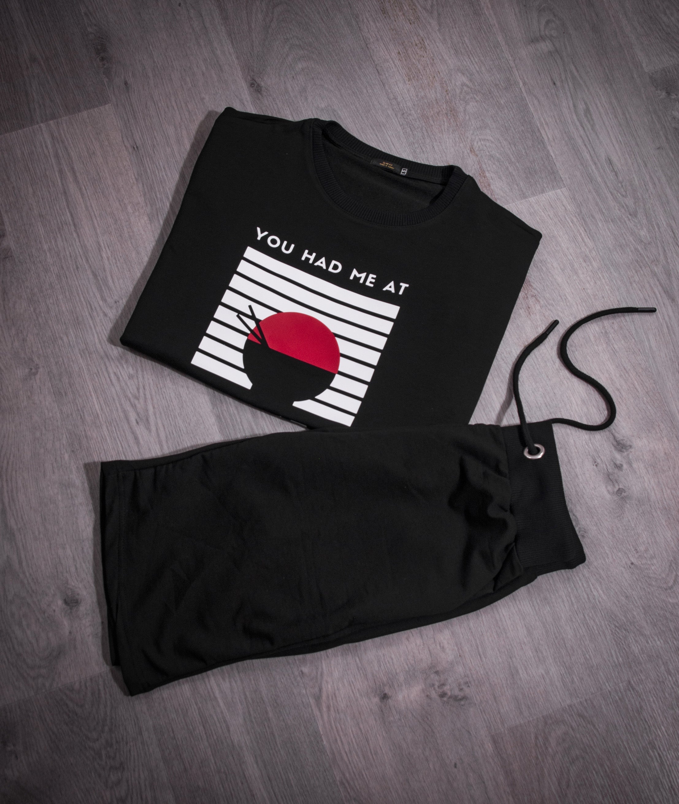 مجموعة سوداء *لقد جعلتني أستمتع بالرامين*