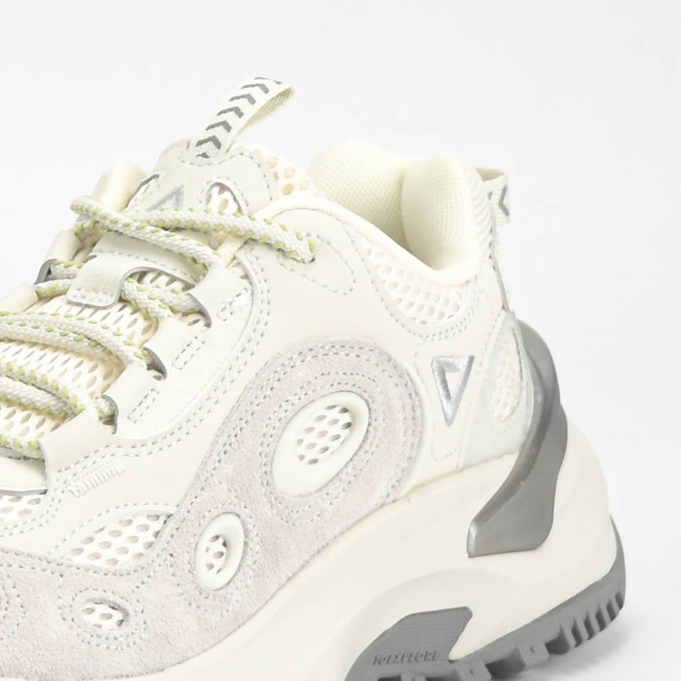 PEAK SHOES DE530088-Z533