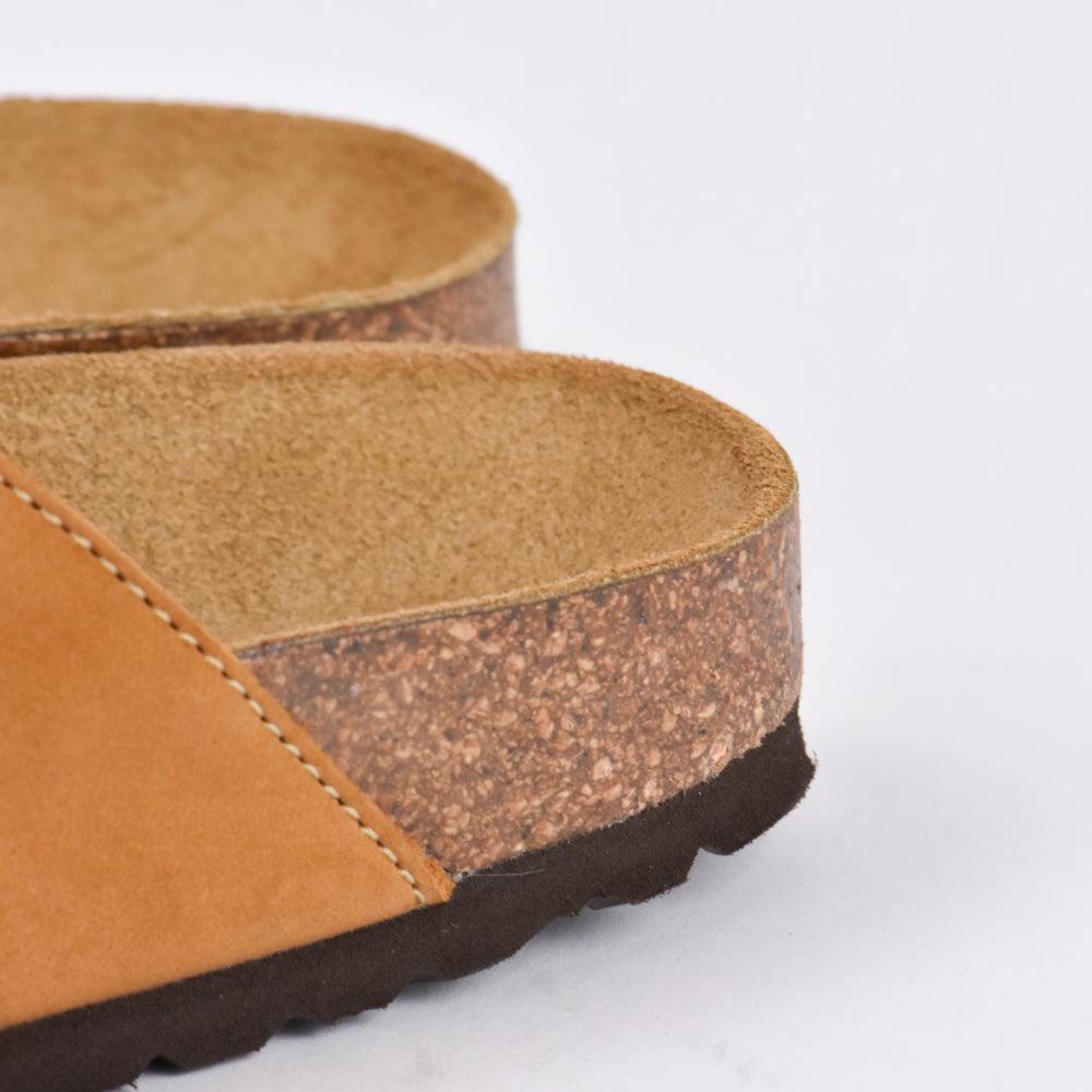 بيرك كابوت كاميل F-0GERSBOTCA