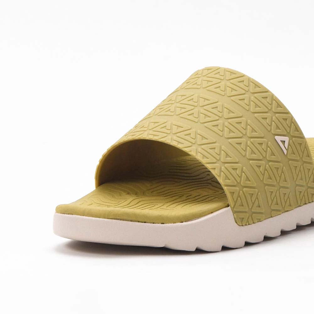 Peak Taichi Slippers Beige Black E02767L-E170