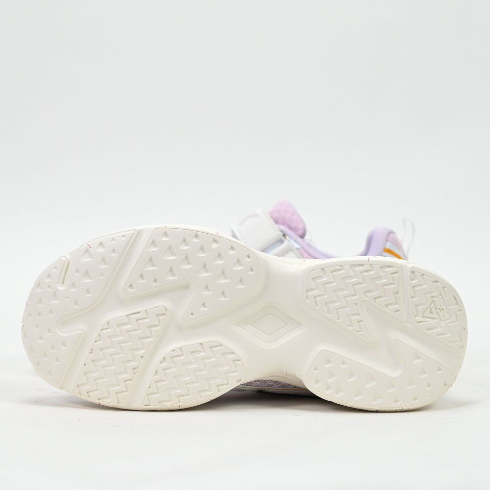 PEAK FOOTWEAR