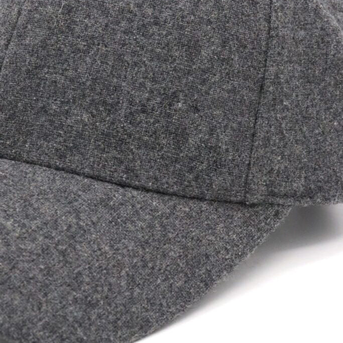 قبعة مونت بلانك رمادية داكنة