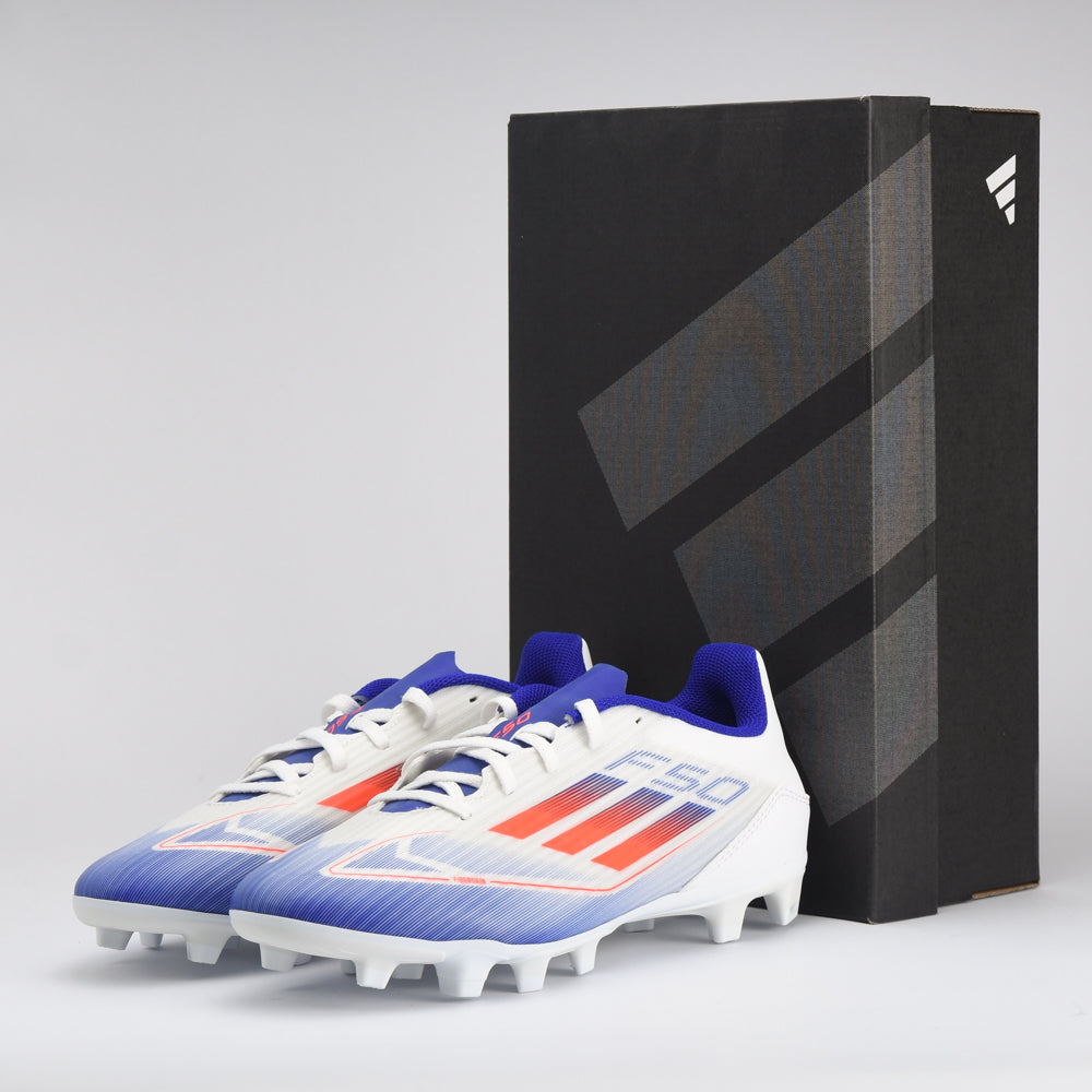 ADIDAS \ IE0611