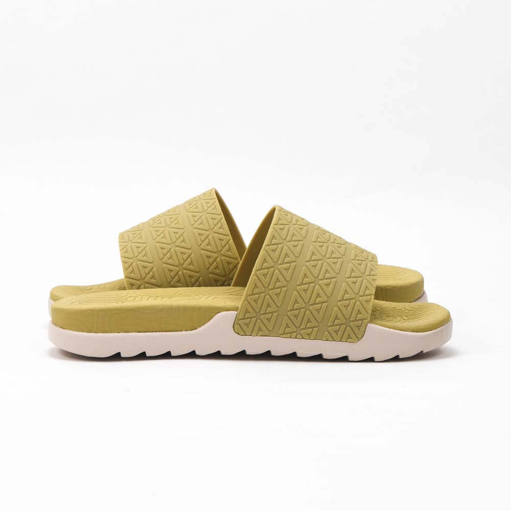 Peak Taichi Slippers Beige Black E02767L-E170