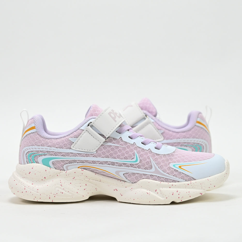 PEAK FOOTWEAR