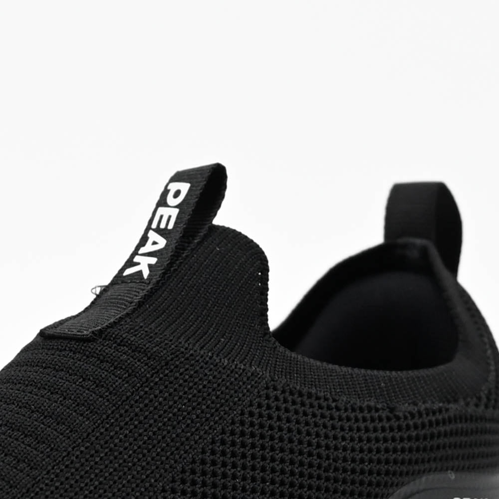 PEAK SHOES