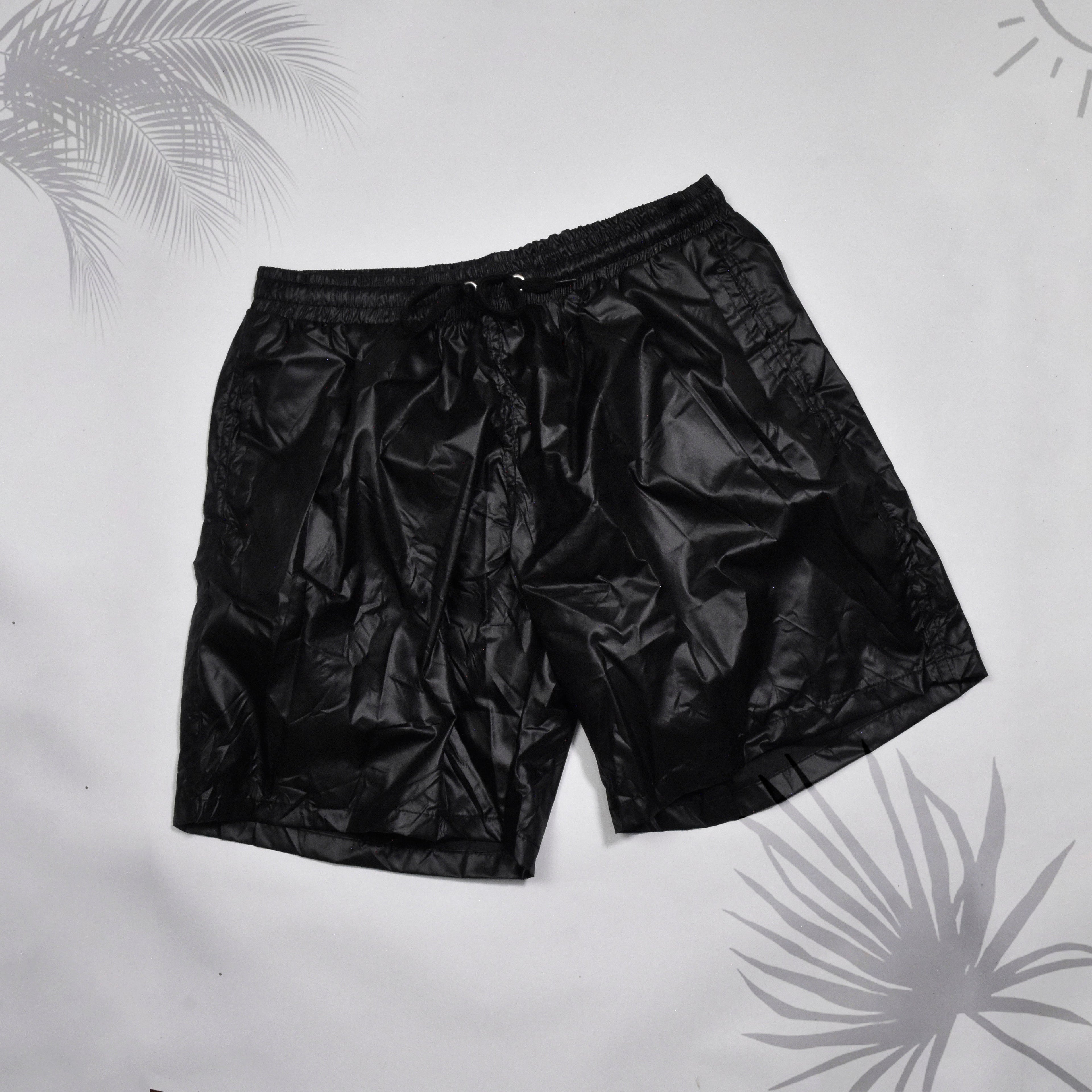 5149 شورت أسود جليدي