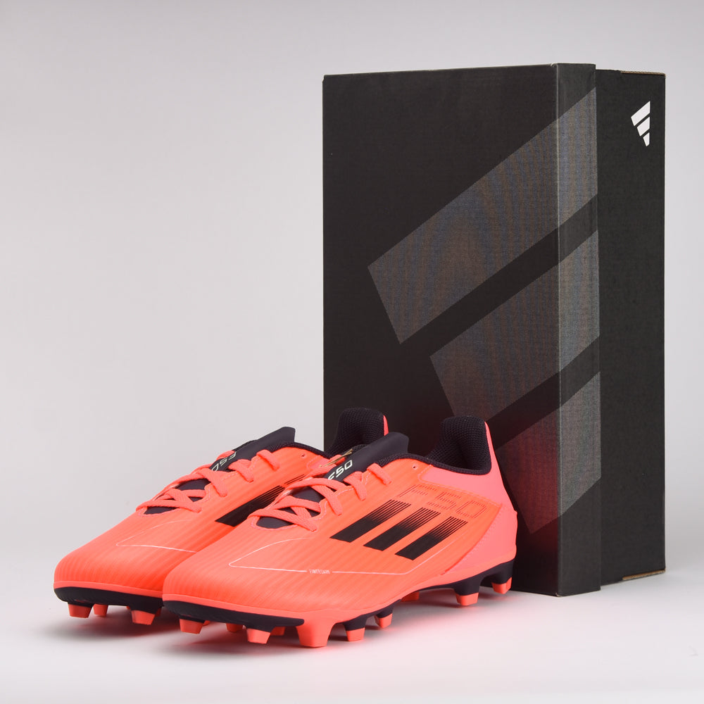 ADIDAS \IE0613