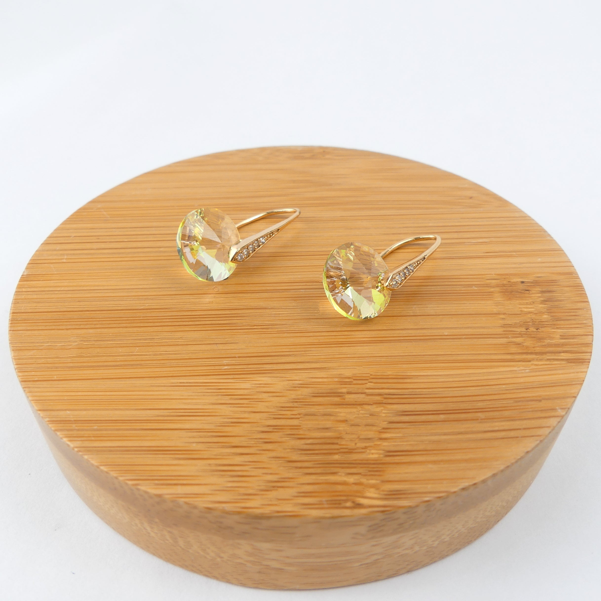 boucle d'oreille courtes verte