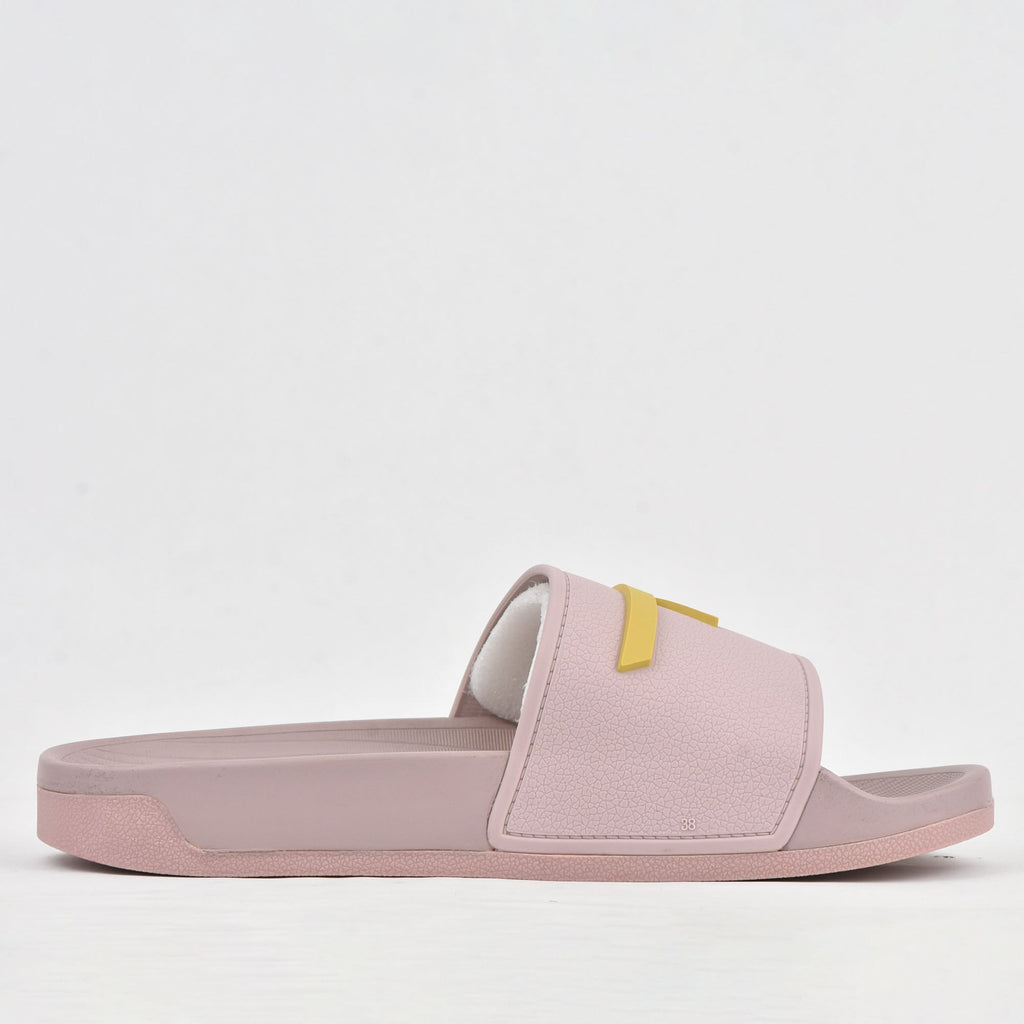 هاي تيك - سلايد روز للنساء