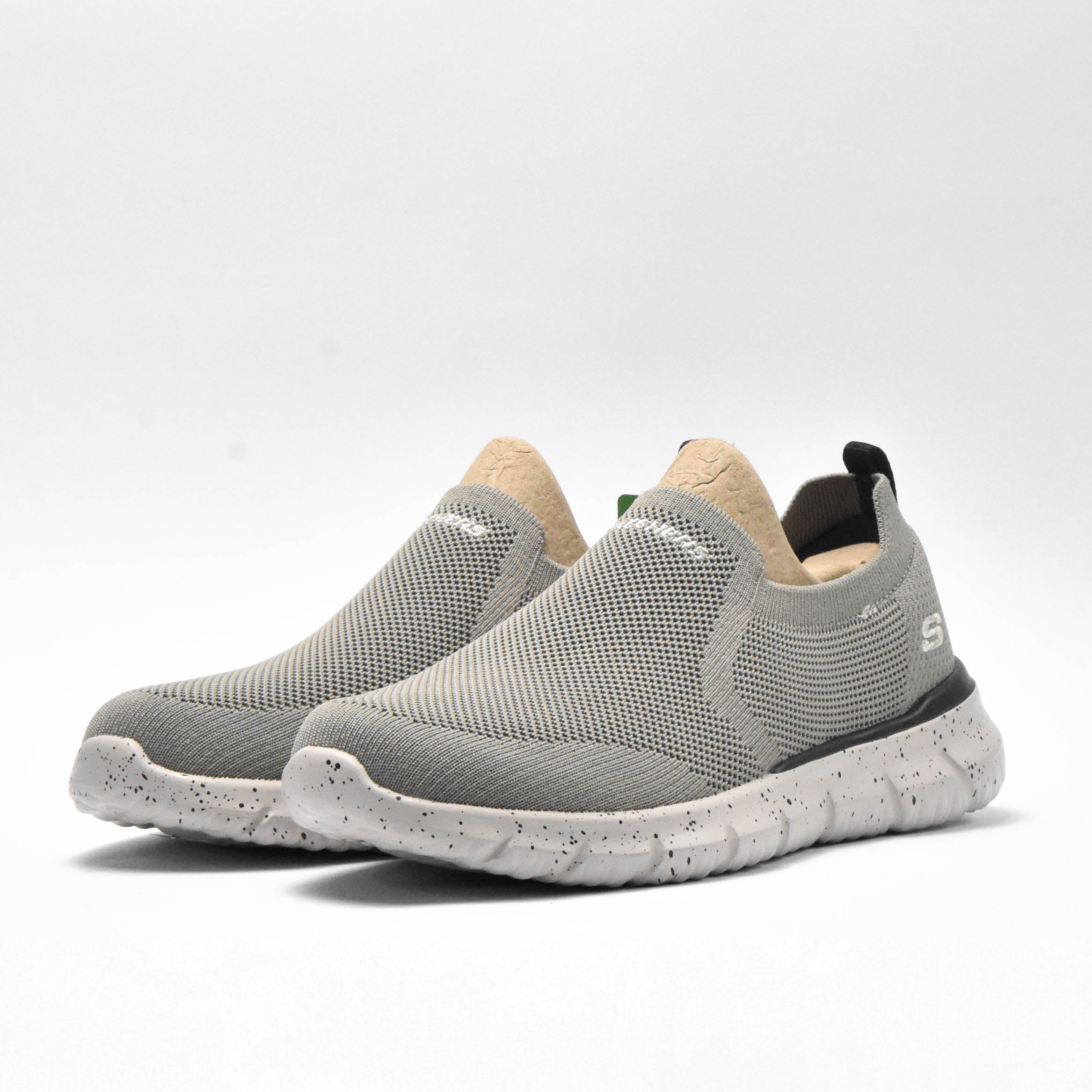 SKECHERS CORWEN 210572-SND