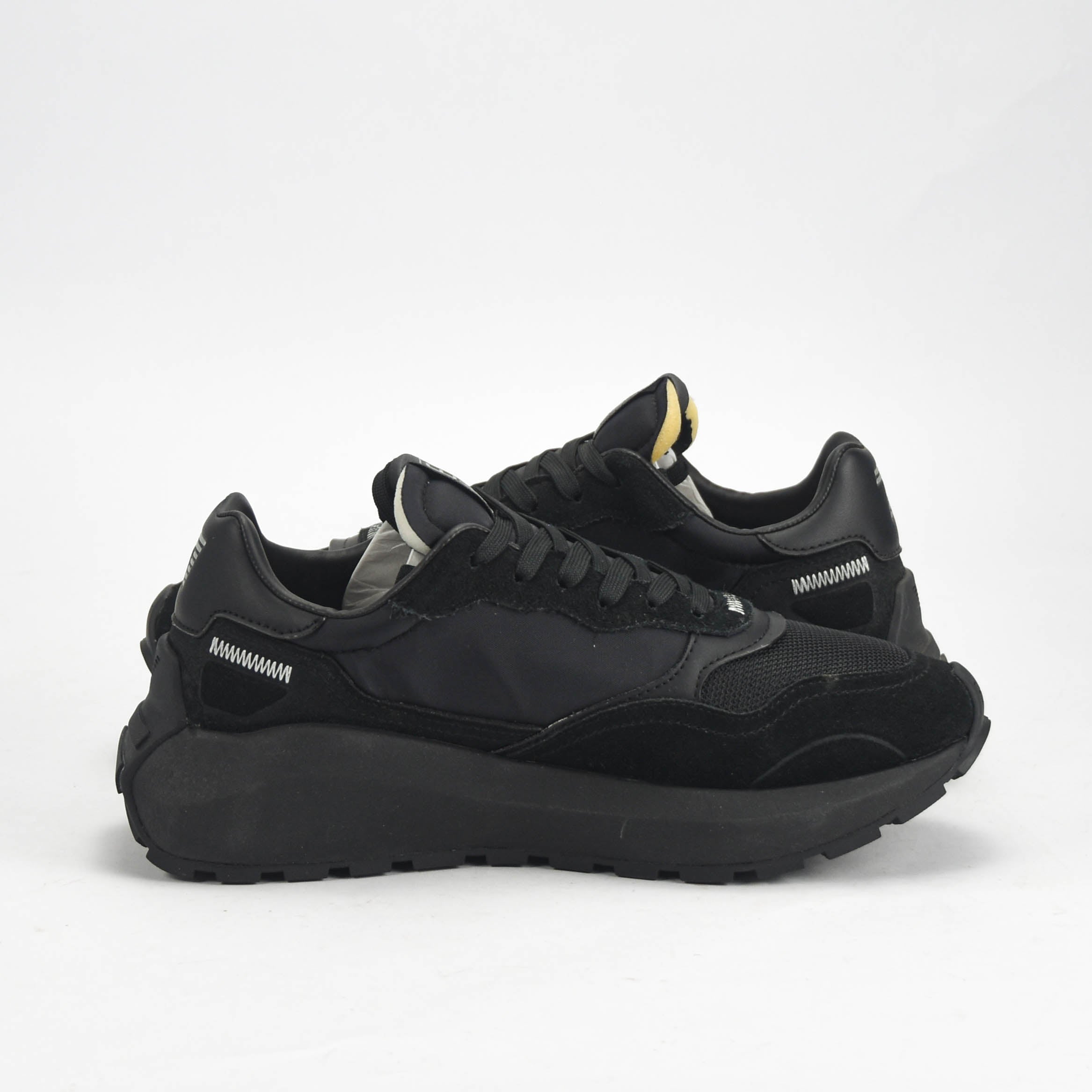 EMPORIO ARMANI SHOES X8X186-XK401-D190