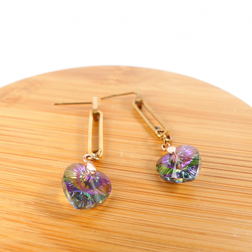Boucle d'oreille coeur mauve