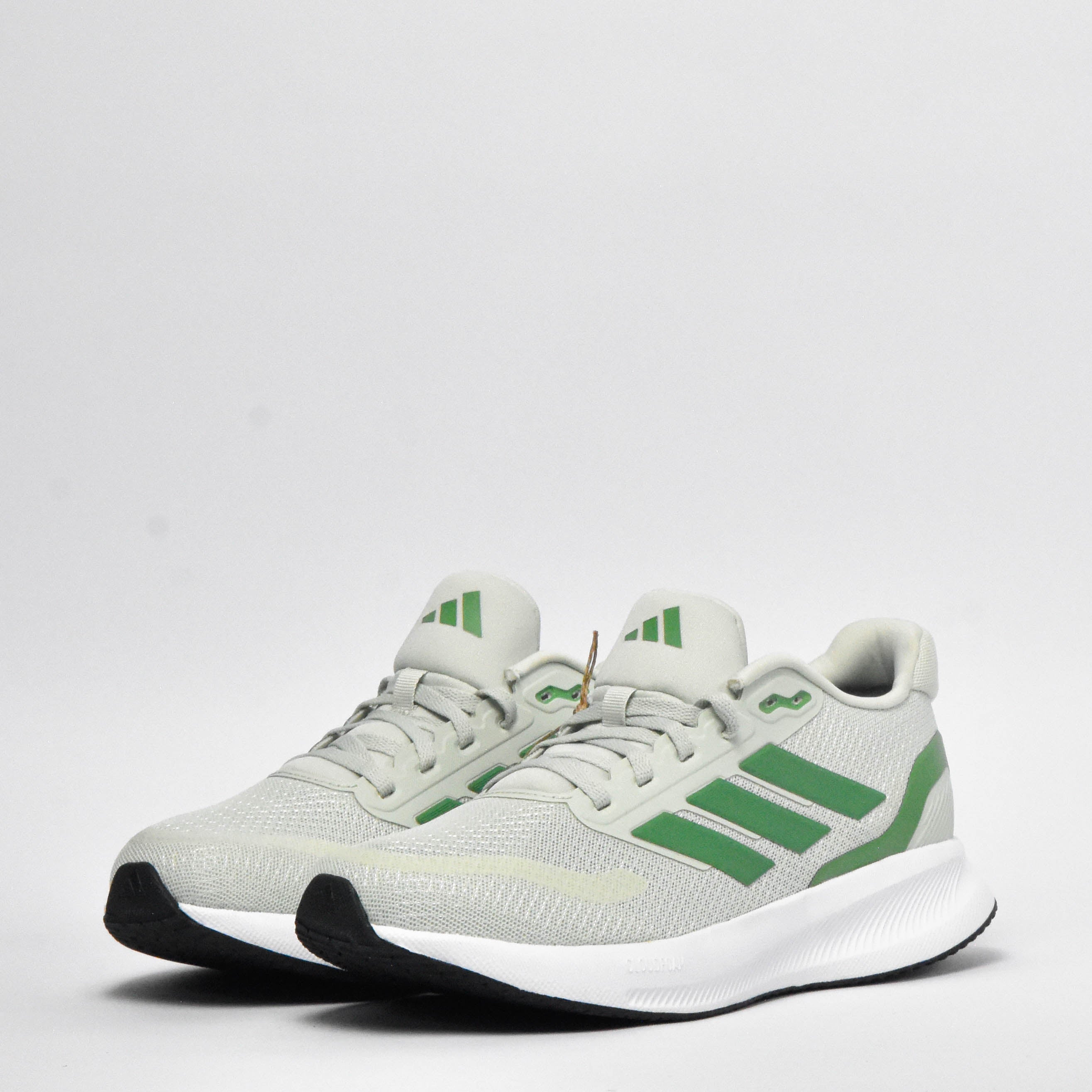 حذاء أديداس ران فالكون 5 دبليو