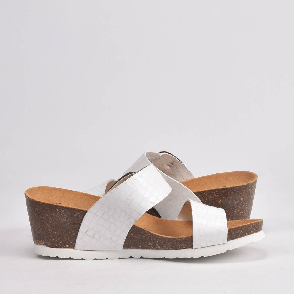 BIRK BLANC CROCO  F-50-BKF-202BC