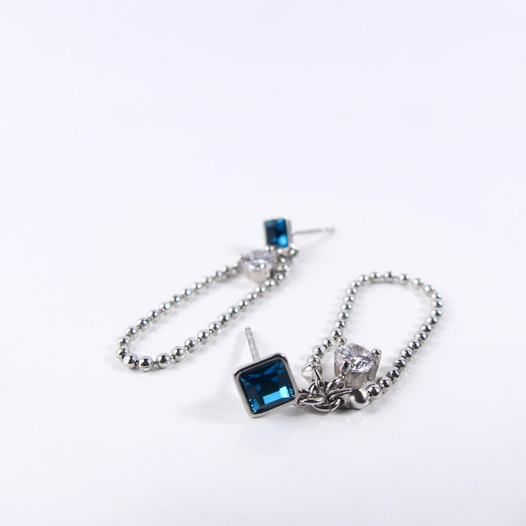 Boucle d'oreille petit carré Blue