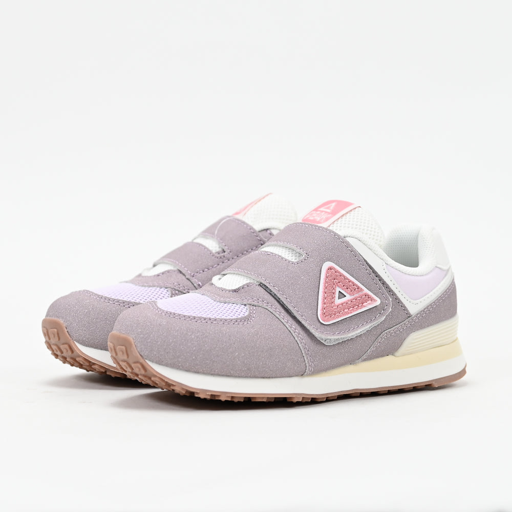 PEAK FOOTWEAR