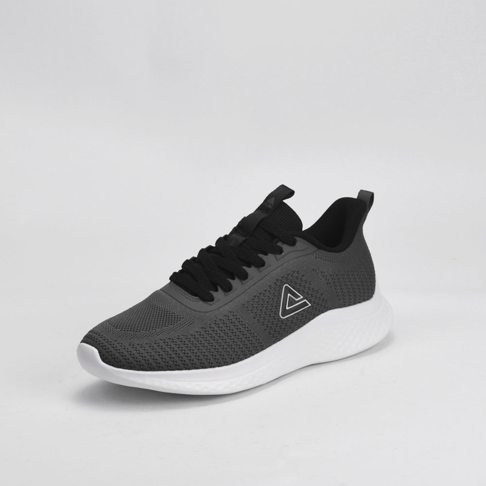 PEAK FOOTWEAR